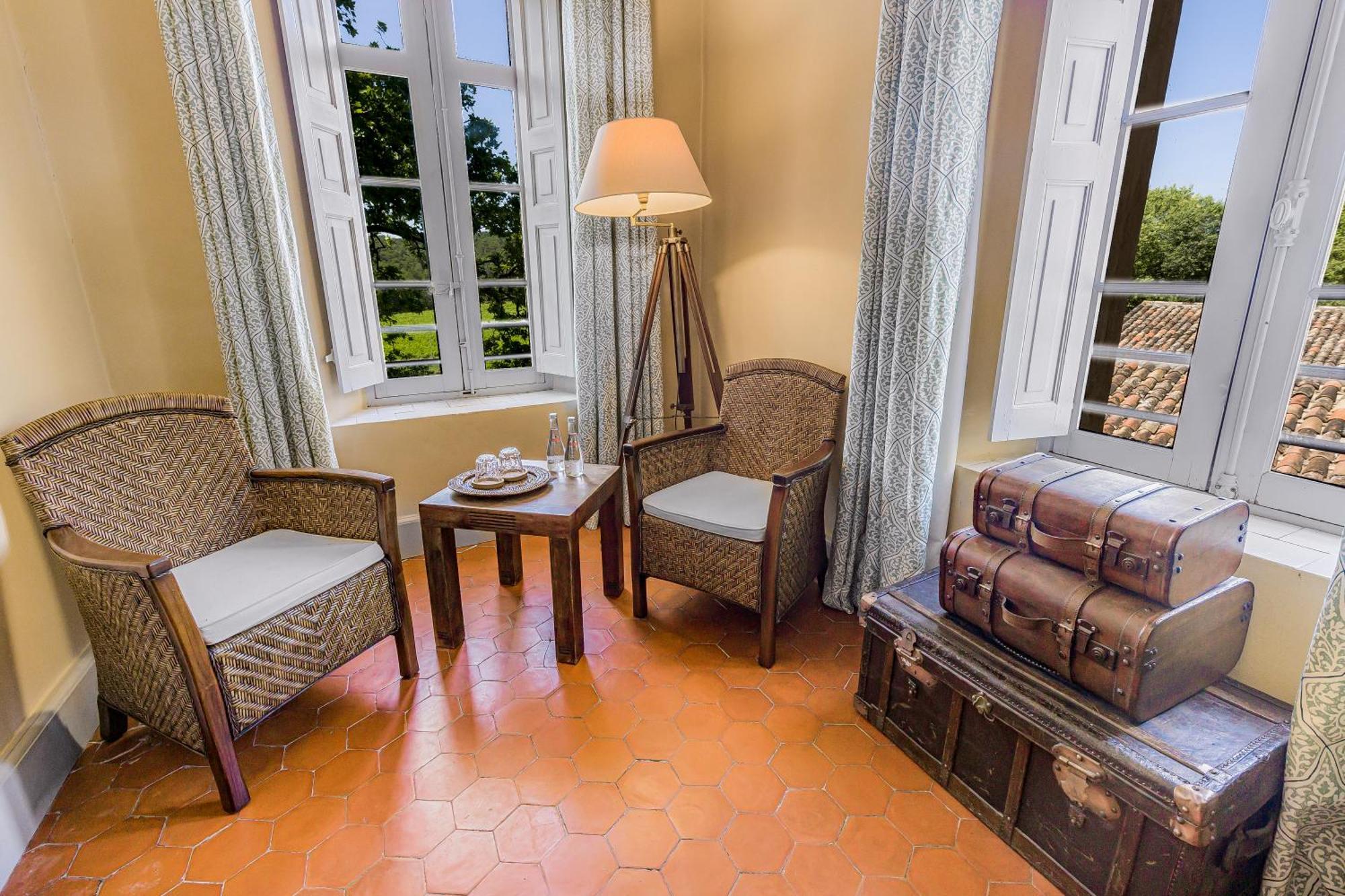 Chateau Mentone Masseboeuf Exterior photo